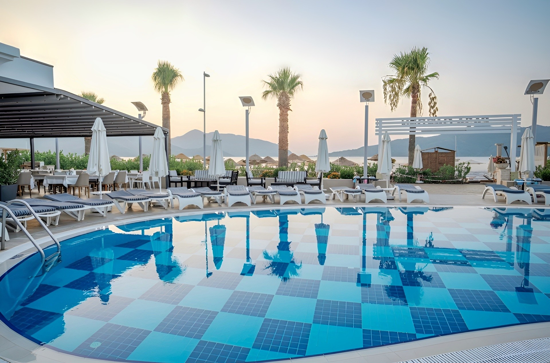 Pasa Garden Beach Hotel