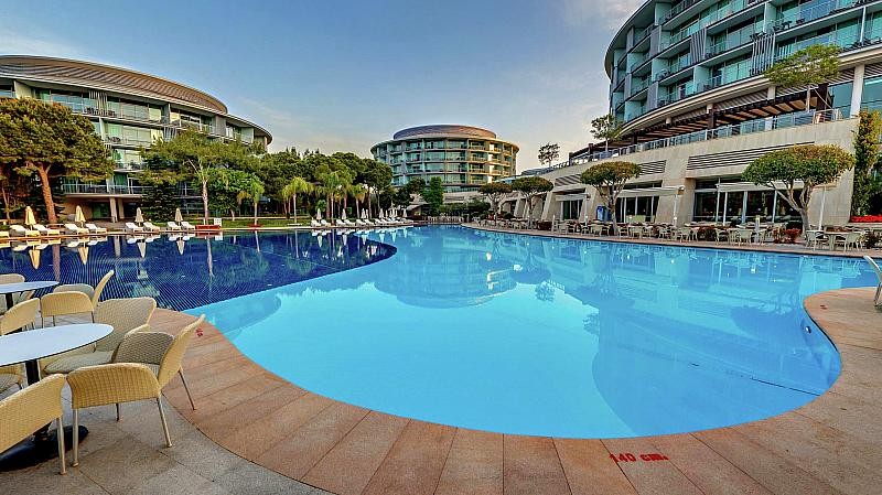 Calista Luxury Resort