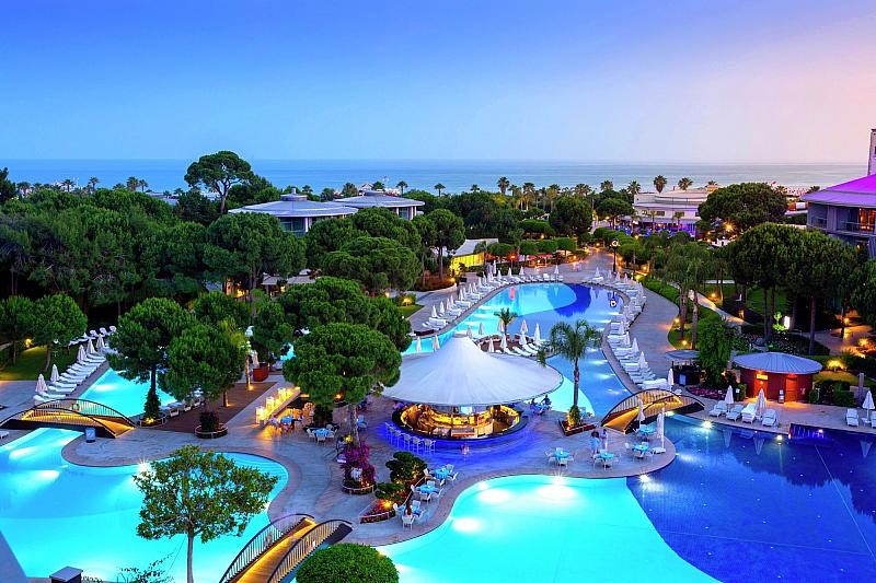 Calista Luxury Resort