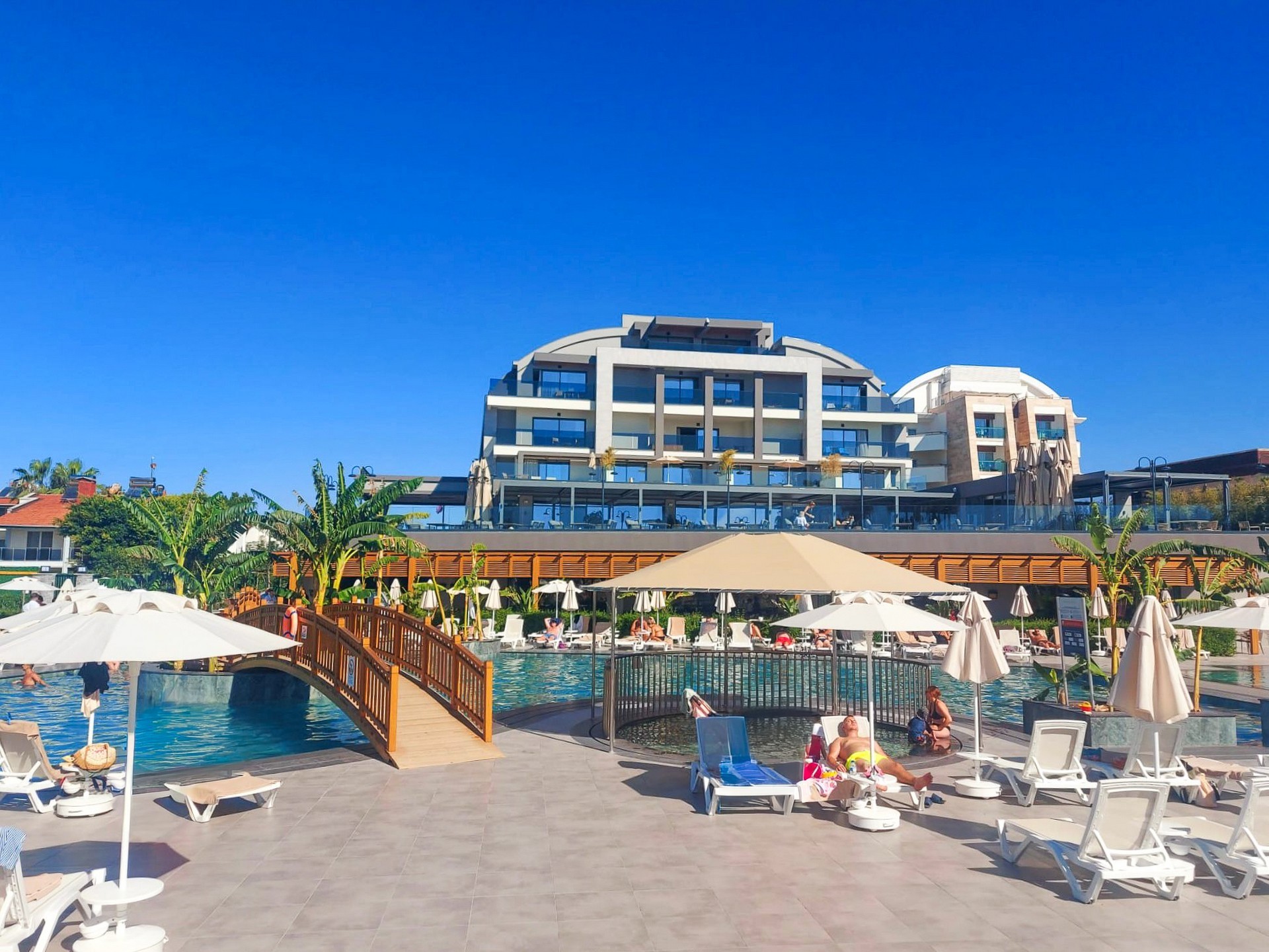 LUNA VISTA BELEK fotó