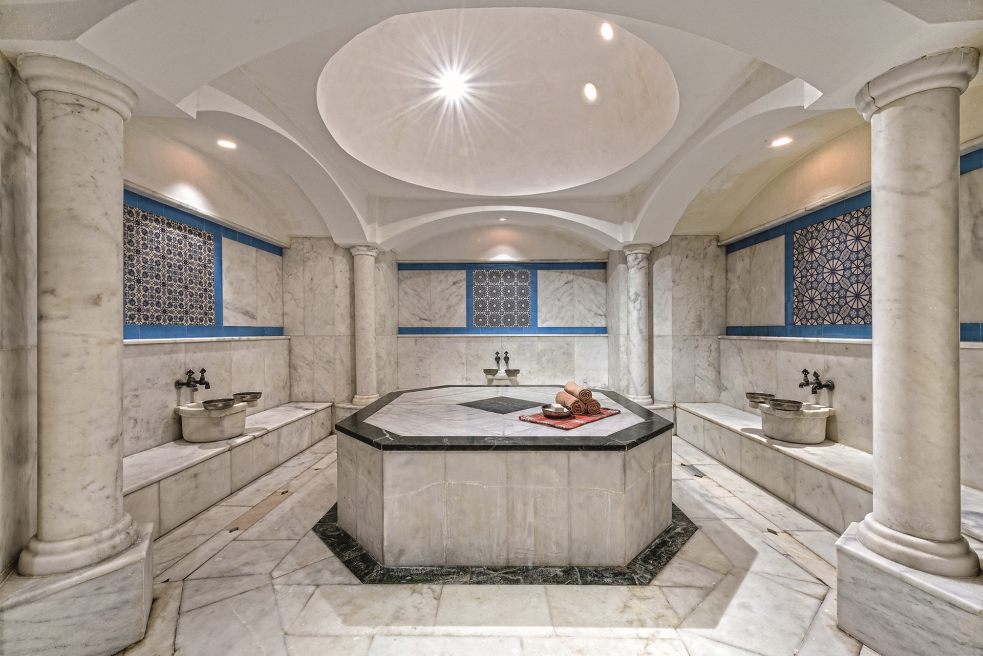 VONRESORT Golden Coast 26