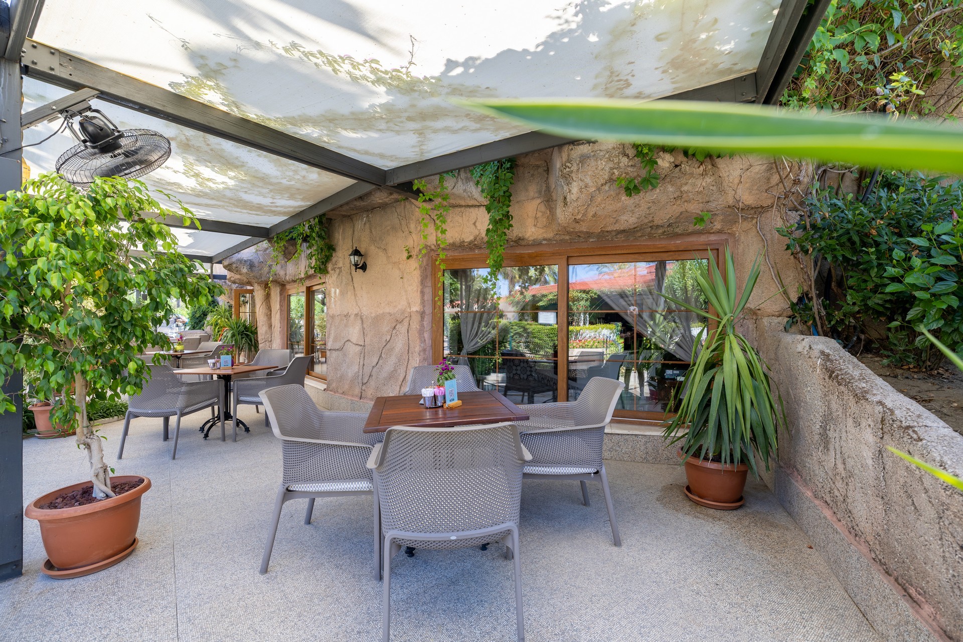 VONRESORT Golden Coast 29