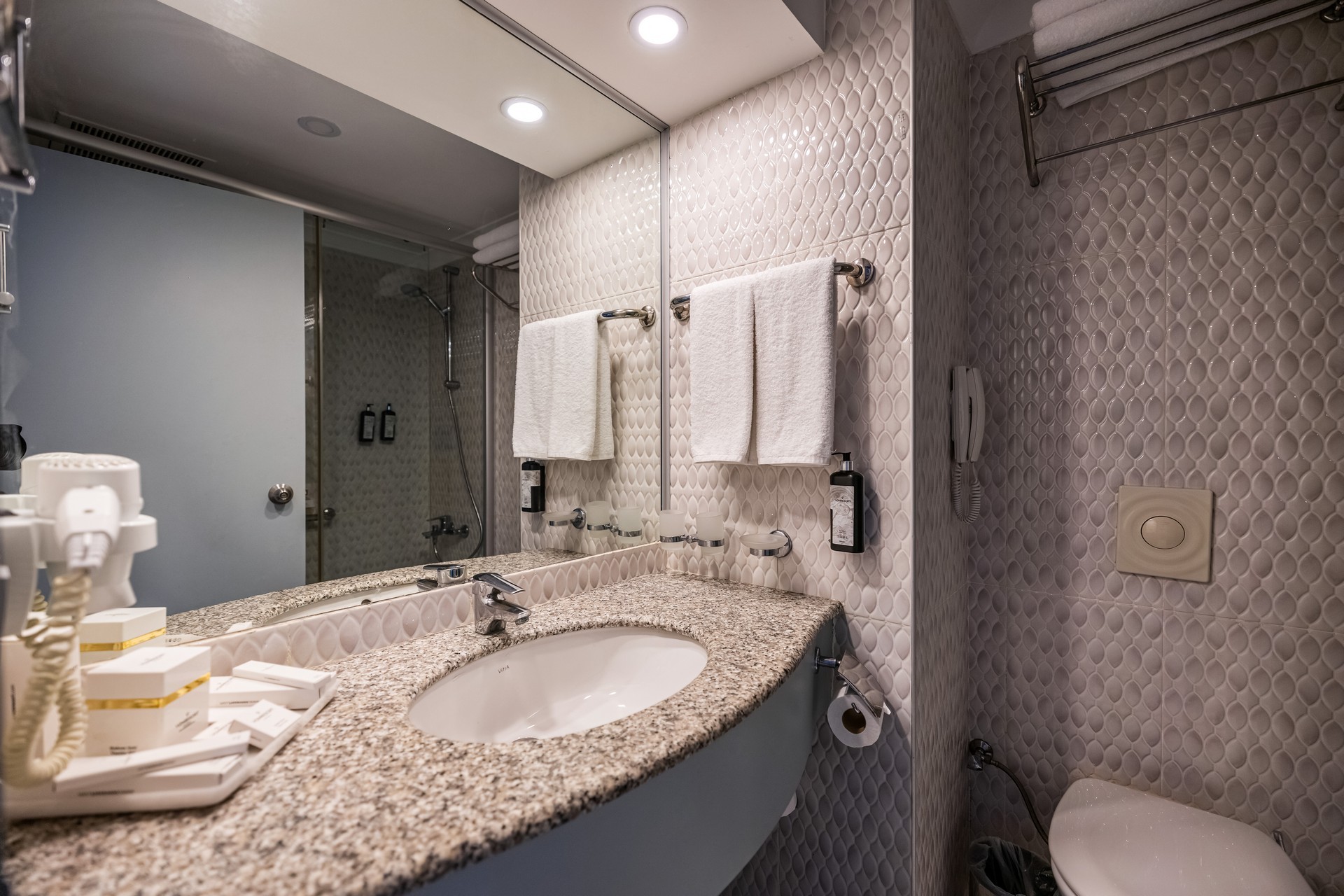 VONRESORT Golden Coast 38