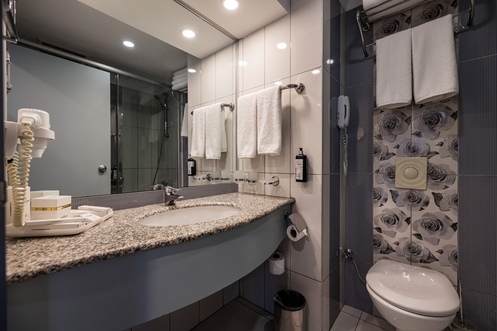 VONRESORT Golden Coast 41