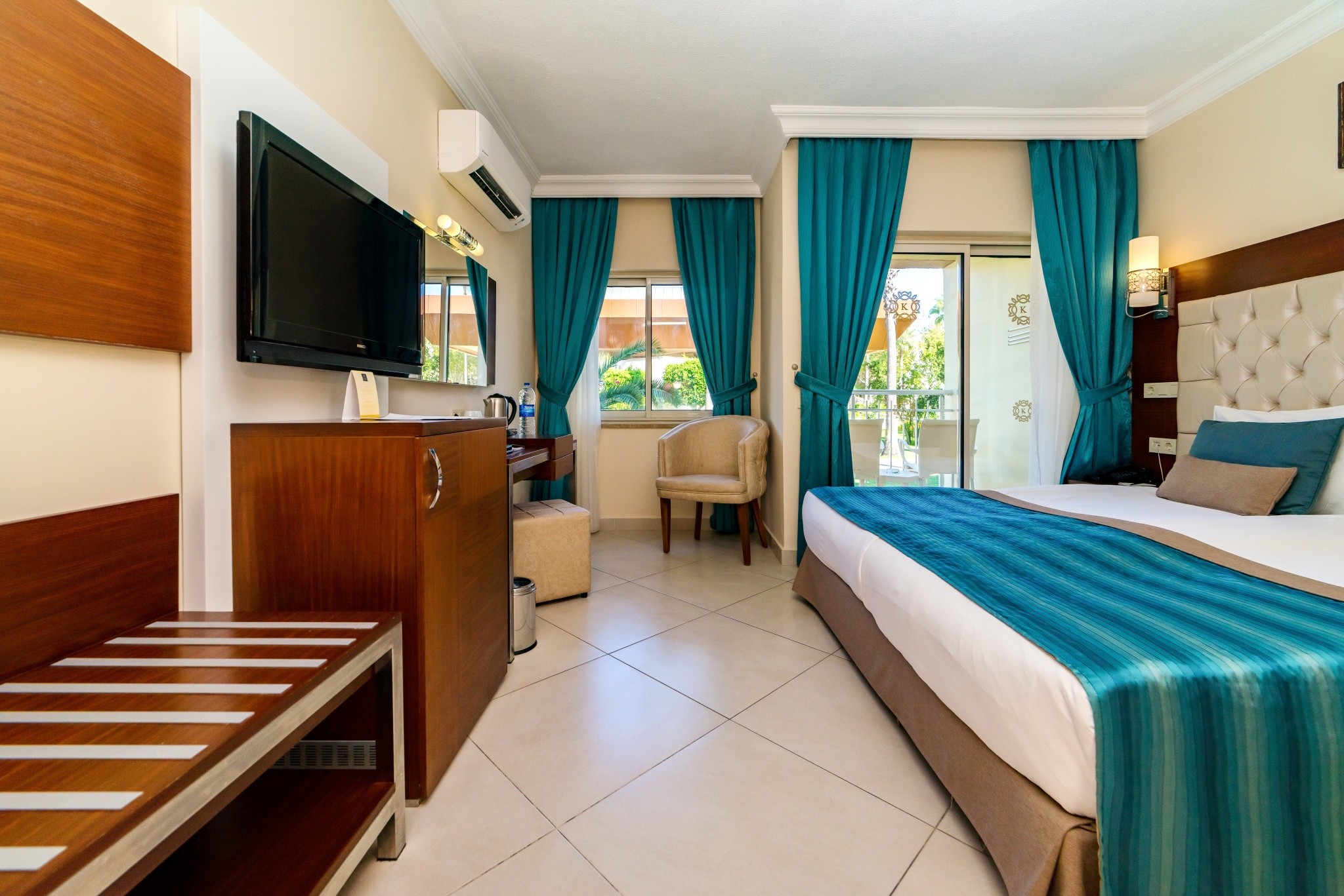 Kamelya Aishen Club 34