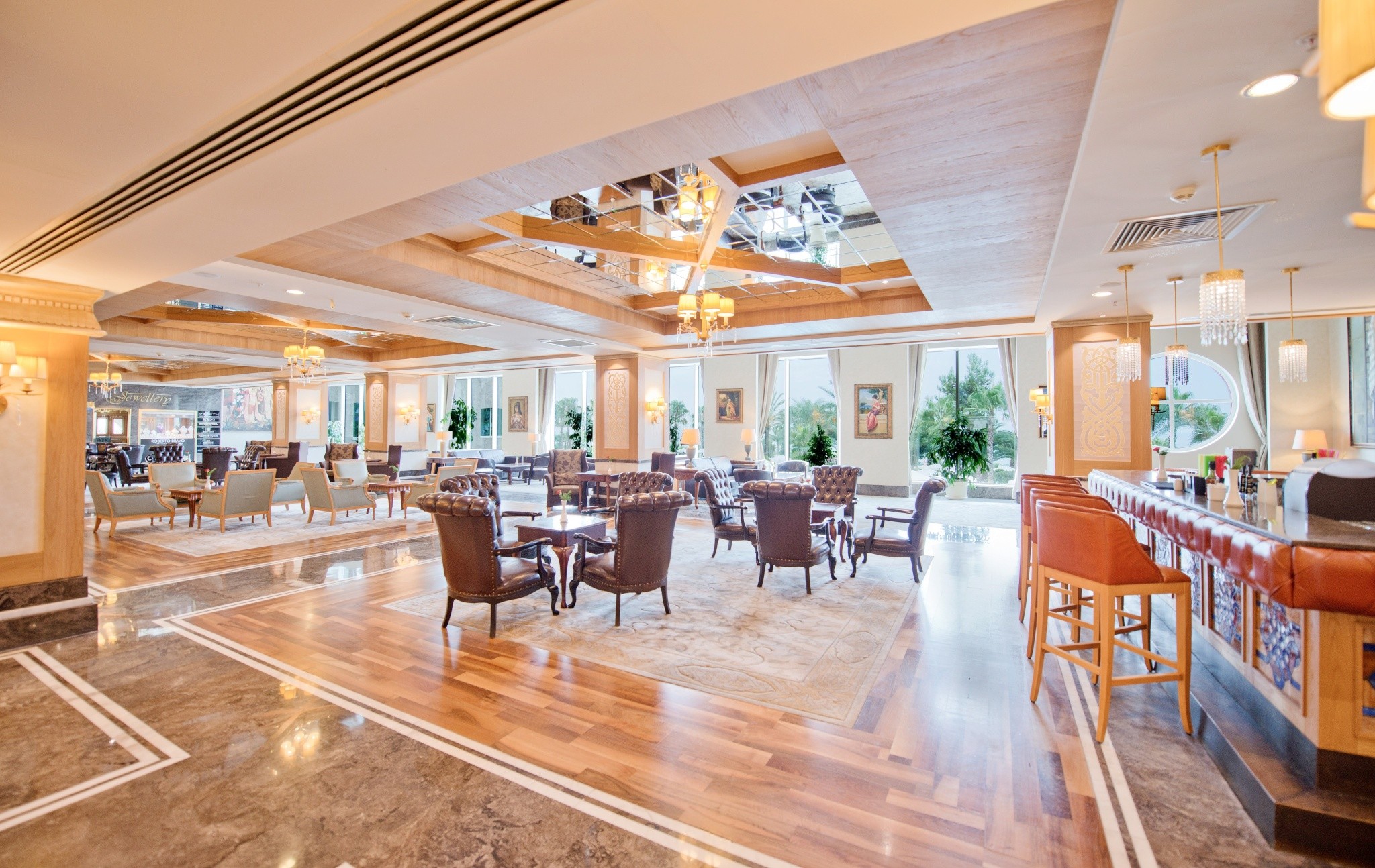 Kamelya Aishen Club 48