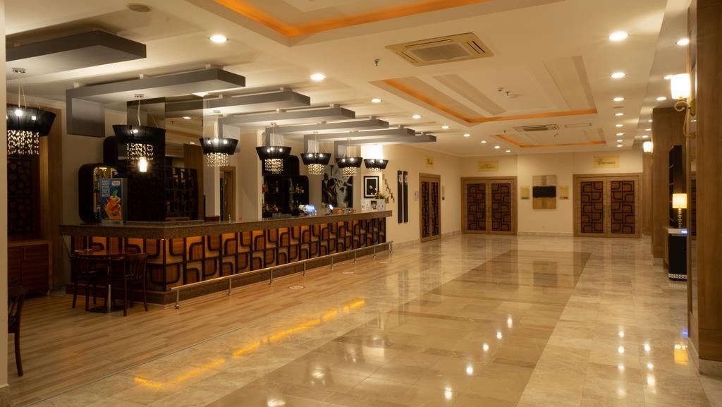 Solivia Hotel (ex. Titan Select) 12