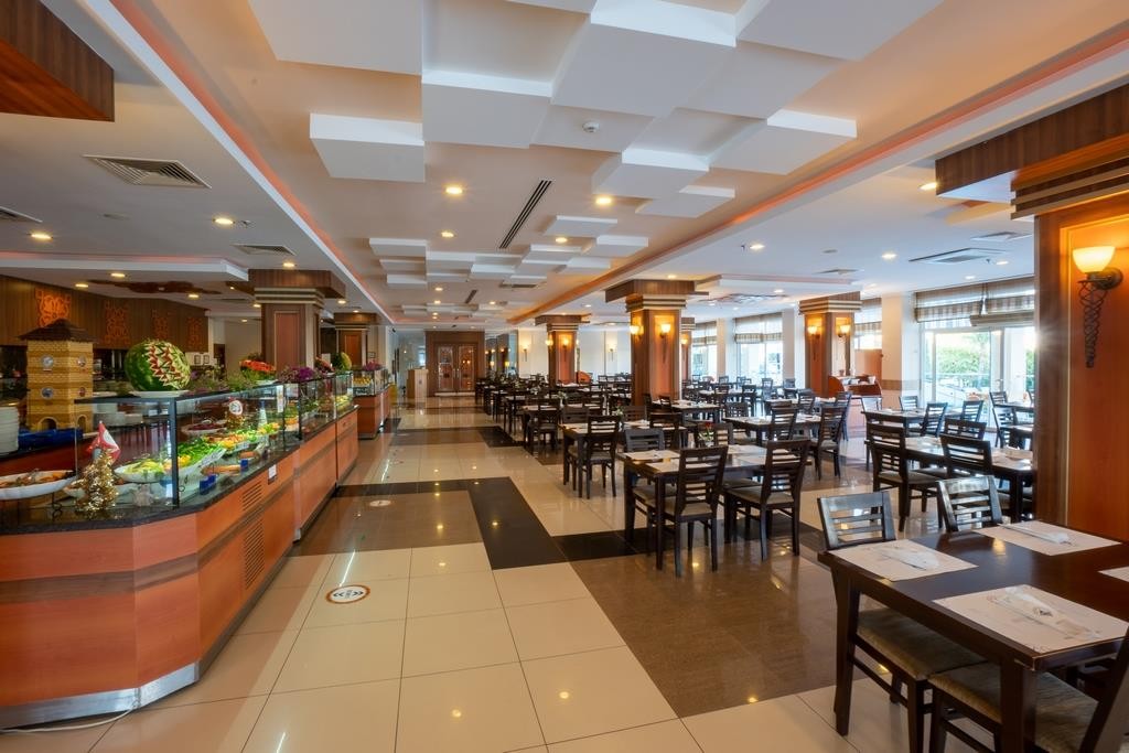 Solivia Hotel (ex. Titan Select) 10