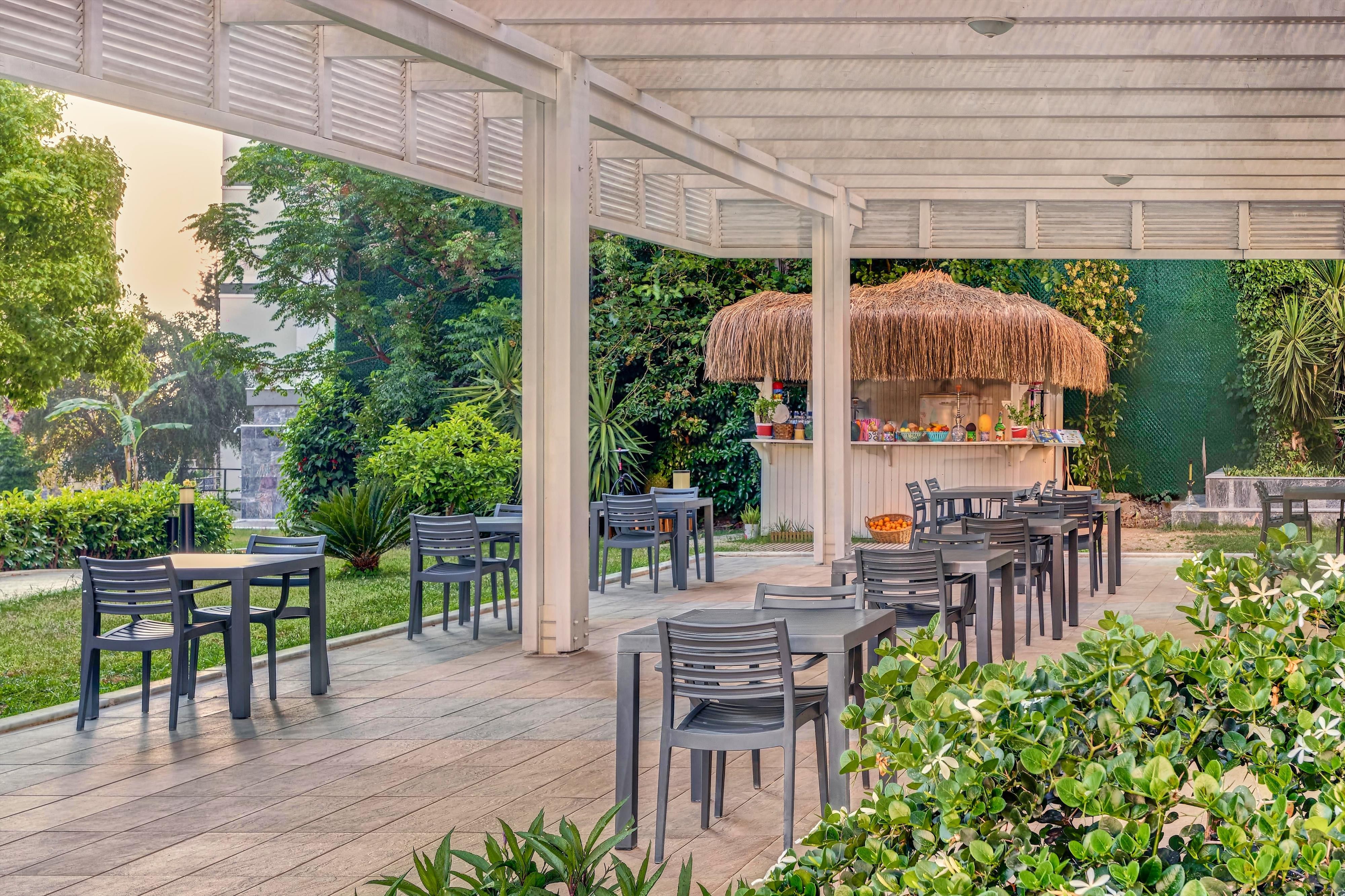 Seaden Valentine Resort & Spa