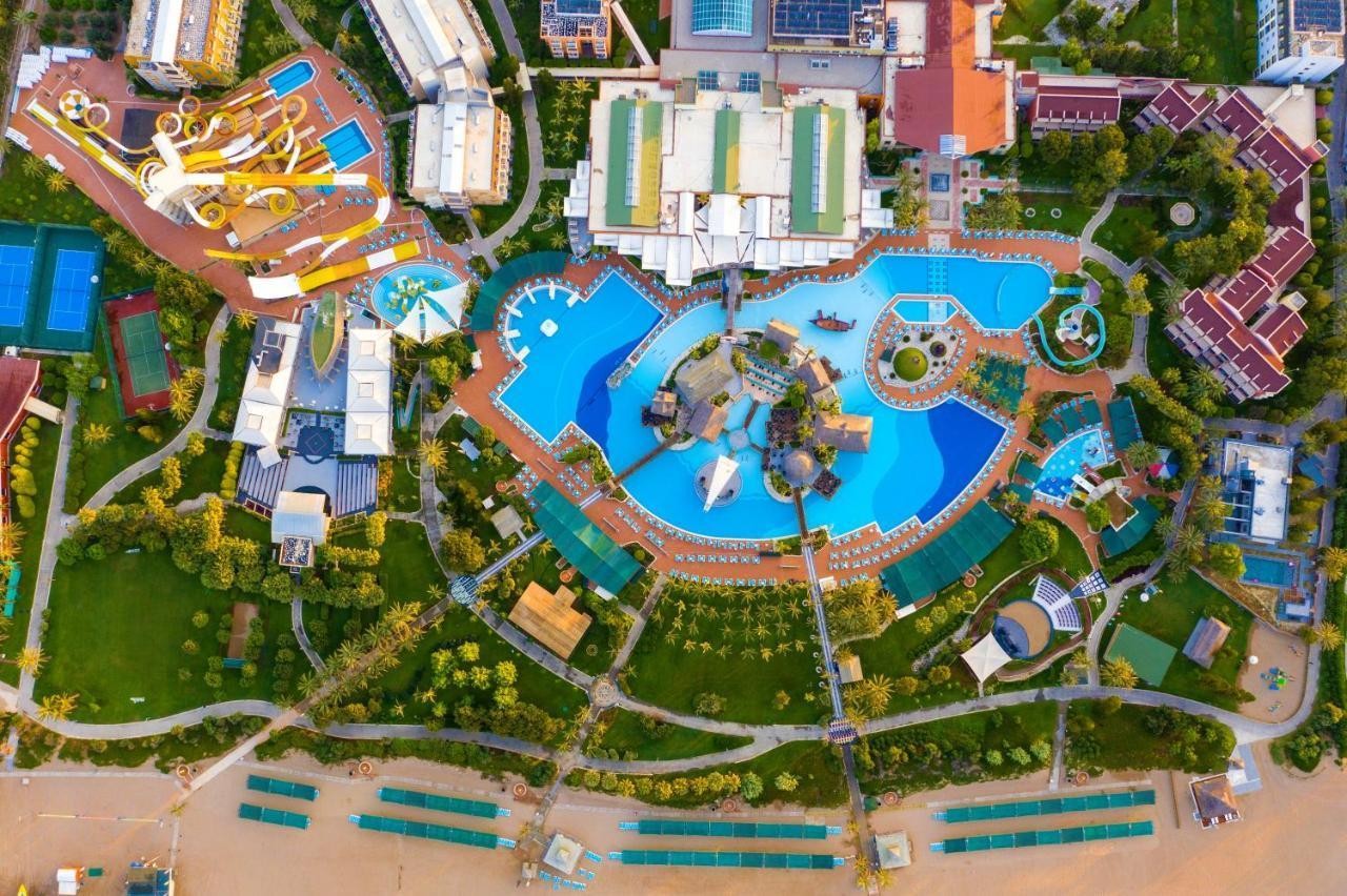 TT Hotels Pegasos World 1