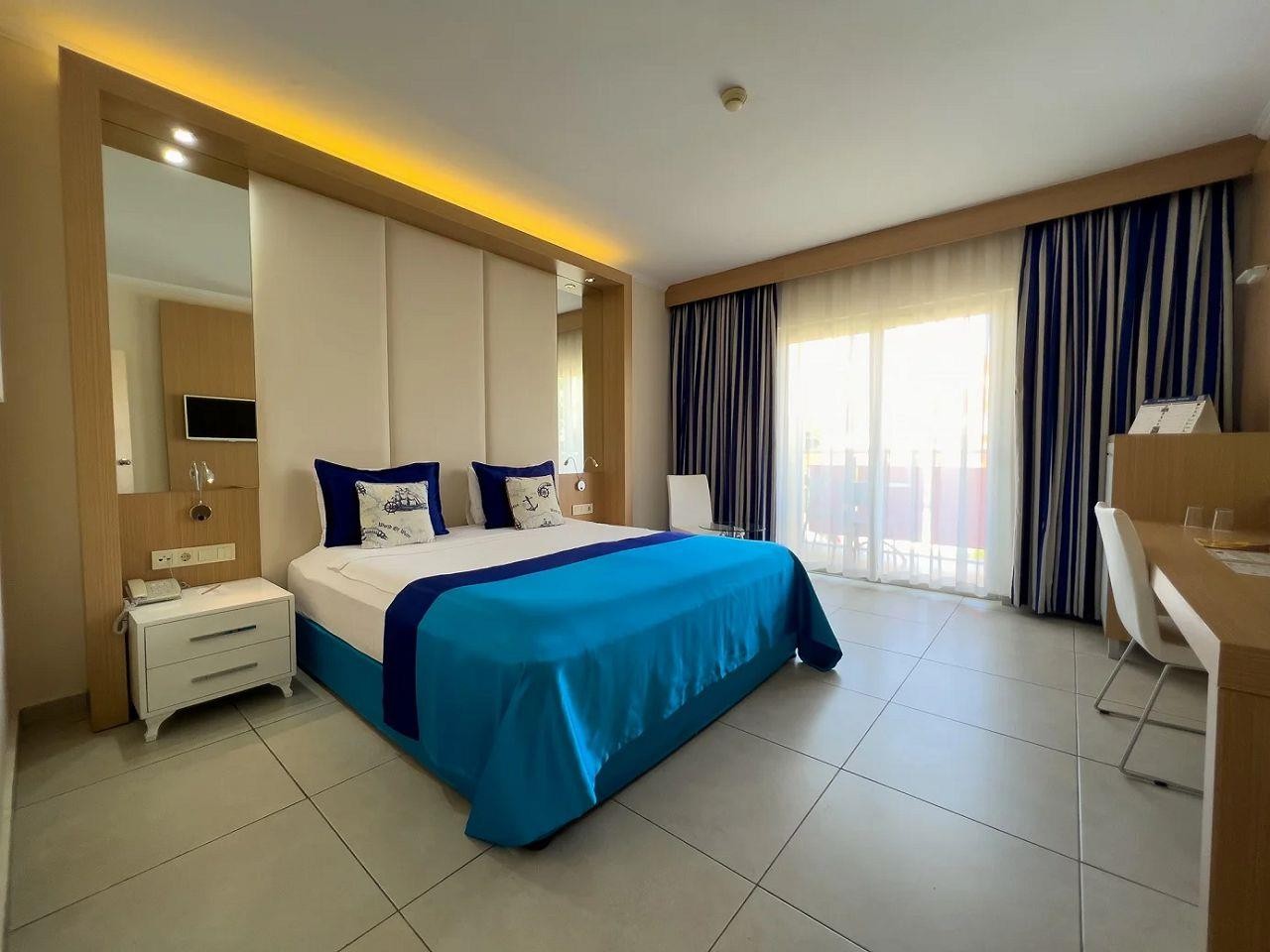 TT Hotels Pegasos World 23