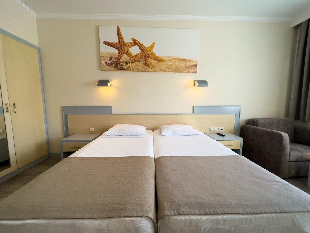 TT Hotels Pegasos World 26