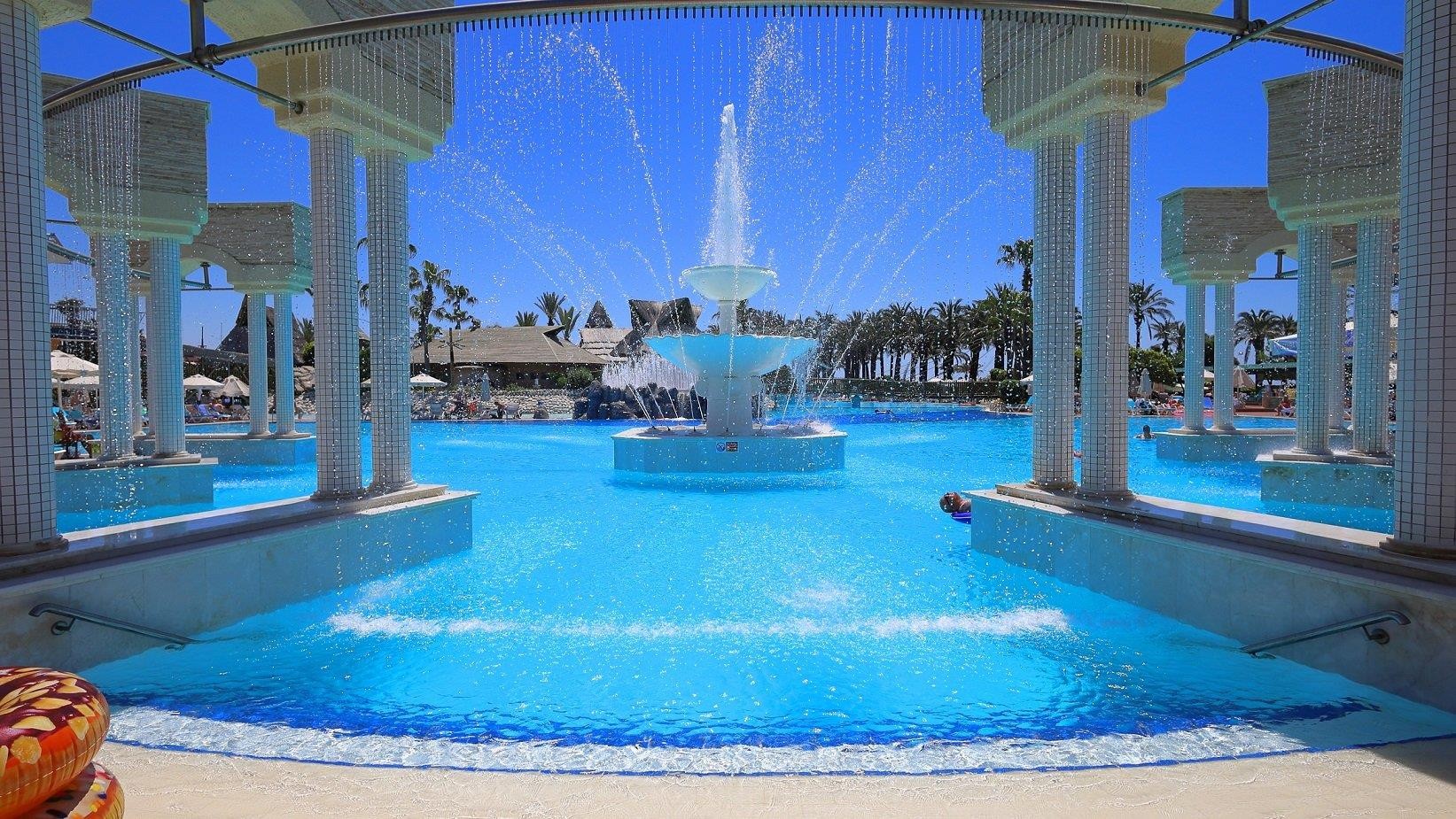 TT Hotels Pegasos World 9